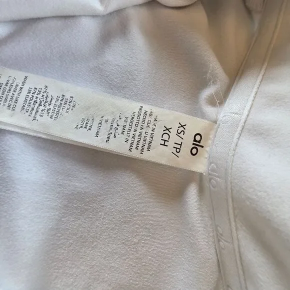 ✨ Alo Yoga Alosoft 1/2 Zip Rapid Pullover – White – Excellent Condition XS - Picture 8 of 8